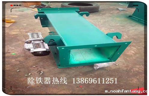 磁力管道除铁器，甘肃磁力管道除铁器_甘肃磁力管道除铁器厂家应用安装示意图型12000高斯_可定制工作原理