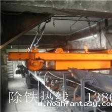 永磁自卸式除铁器的磁系结构