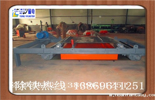 2.悬挂式强磁永磁除铁器如何节省维护费用 除铁器在工作过程承受的压力比较大,所以质量差的设备可能会产生各种各样的问题和故障,不仅耽误工作进度,还会耗费很多的金钱来维修它,所以选购除铁器质量是关键.远力磁电星空彩票免费下载安装有很强的优势,它的运用不必耗水不必耗电,也不必任何杂乱的操作,能够说近乎零运转费用.而修理保护也不必花费任何费用,由于星空彩票免费下载安装与水触摸的是不锈钢,不会呈现生锈表象,并且规划上没有转变件因而也不会发生磨损