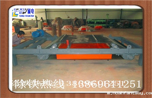 2.星空彩票免费下载安装场强度一般为多少高斯,都有哪些选择要求: 2.1.应根据混合除净率要求,材料铁含量情况,现场工作环境等正确选择的铁. 2.1.1材料层较厚,粒径较大,应采用超强磁选机;或大或大两种超选型普通铁;也可以是多级铁;多层熨斗应尽可能选择.熨斗安装在皮带机的头上. 2.1.2除了对高纯铁的要求外,还可以采用不同的方式与铁制设备一起使用,如带机头带有永磁辊,皮带输送带除铁器用于中间. 2.1.3现场环境较严重的灰尘,应采用全封闭结构的除铁器. 2.1.4功率容量不足,应选用永磁除铁器. 2.1.5材料含有更多的铁,应使用倾卸式除铁器.