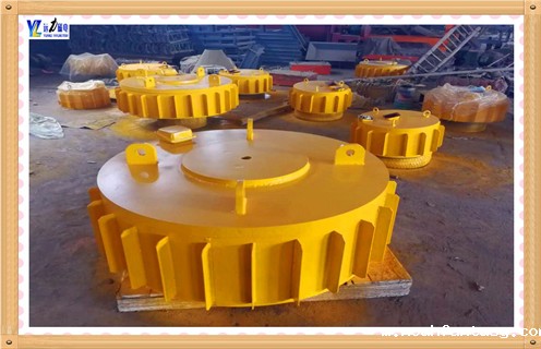 想买电磁除铁器,不知道哪个厂家好,求推荐!潍坊远力磁电做为江北较大的电磁除铁器专业生产厂家,远力磁电的成功来自于思考。一个电磁除铁器厂家无论是成功还是失败,都是他自己思想的直接结果,在一个公正有序的世界里,失去平衡将意味着彻底毁灭。电磁除铁器厂家对客户负有责任。电磁除铁器是一种重要的除铁设备,作为该产品的专业生产厂家,我们一直在追求更高效与更耐用的产品的改良与研发,这使得我们所供应的电磁除铁器拥有更优秀的性能与特点.